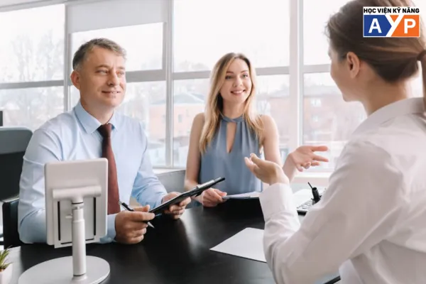 HR Là Gì? Giải Mã Nghề Quản Lý Nhân Sự Từ A Đến Z 10 Kỹ năng quan trọng dành cho người làm Human Resources
