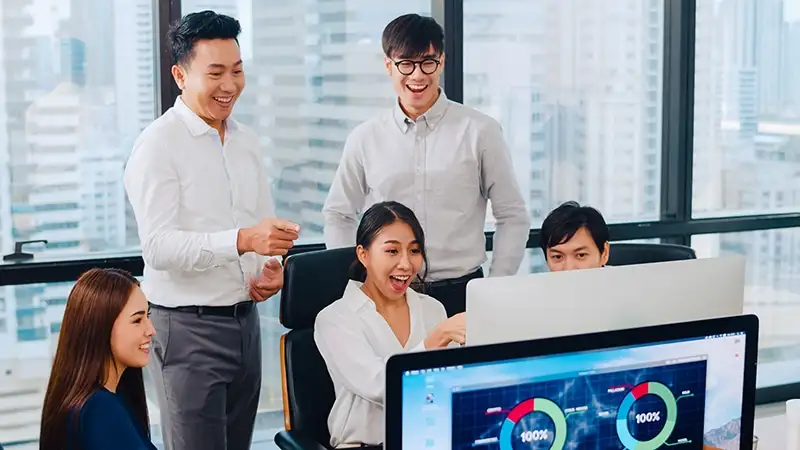 Rõ ràng sự nghiệp và bản thân