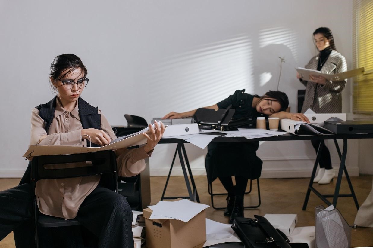 Quản Lý Sự Nghiệp Cá Nhân: Hướng Dẫn Toàn Diện Để Xây Dựng Tương Lai Bền Vững